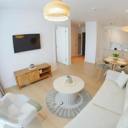 Lux Ii , - Aqua Polanki , Baseny , Sauny , Silownia *